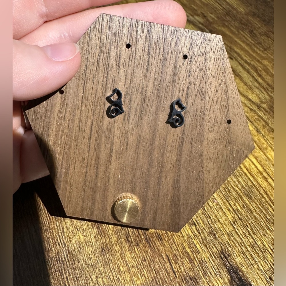 ☀️3/$10 BUNDLE!!☀️ Black Cat Small Stud Earrings